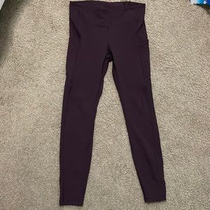 Lululemon fast & free purple/maroon leggings 8 pockets on leg